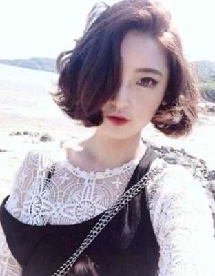 女生中分怎么变三七分,女生三七分发型怎么弄