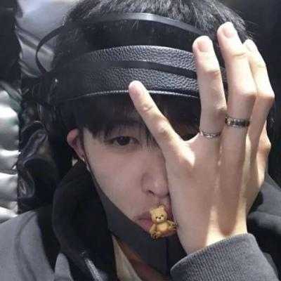 男头染什么颜色好看（男头染什么颜色好看图片）