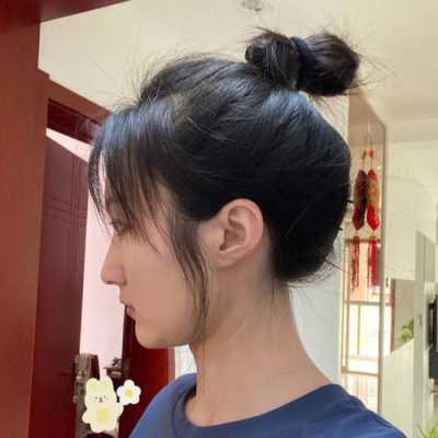 帽子低丸子头简单扎法,低的双丸子头怎么扎