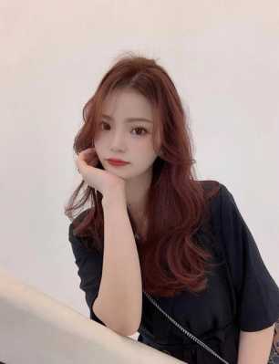 长头发做什么颜色好看（长头发做什么颜色好看图片）