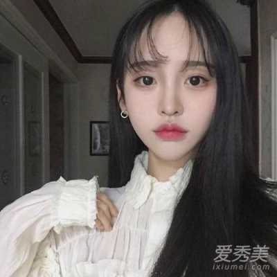 刘海有点长怎么弄好看（刘海有点长怎么弄好看图片）