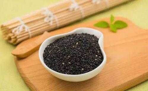 吃黑芝麻能让头发变黑吗,吃什么能把头发变黑变多