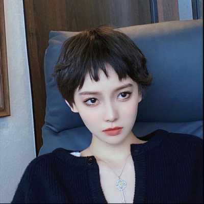 女人50一60剪什么短发好看,狗啃短发适合什么脸型女
