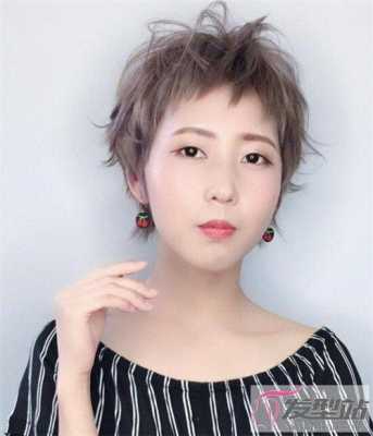 女人50一60剪什么短发好看,狗啃短发适合什么脸型女