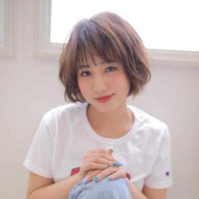 圆脸适合剪什么短发型（圆脸适合剪什么短发型女）