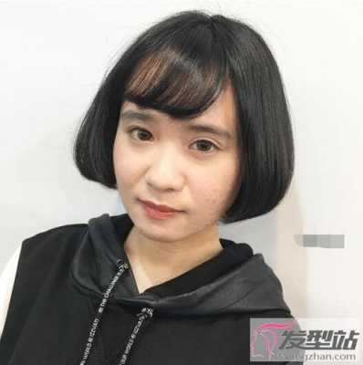齐嘴短发后面怎么办（齐嘴短发后面需要推短吗）