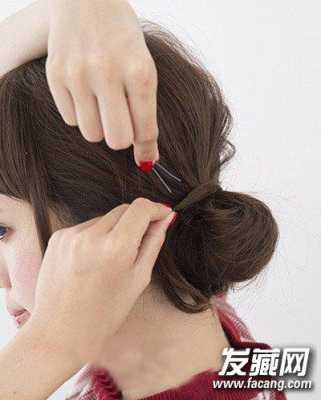 短直发怎么扎好看图解（短直发怎么扎好看图解视频）