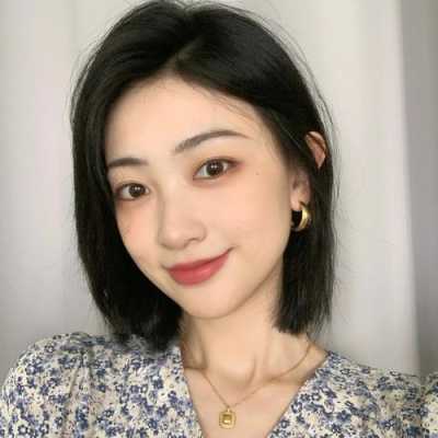 皮肤黑适合剪什么发型（皮肤黑适合剪什么发型）