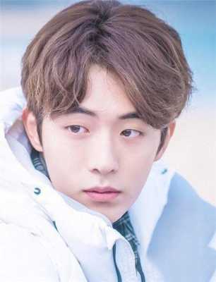 初一男生发型推荐,17年流行什么发型男生好看