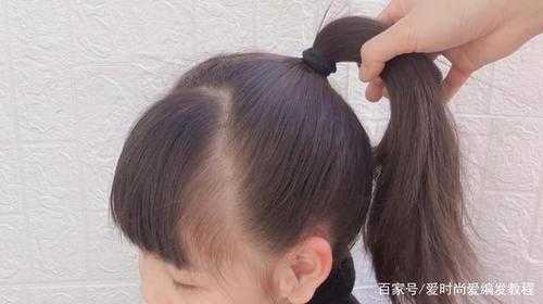 丸子头后面怎么鼓起来,丸子头后面怎么弄鼓起来