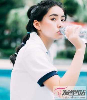 学生一身运动装梳什么头发比较好(头发长度到肩膀),运动装怎么扎头发好看短发女