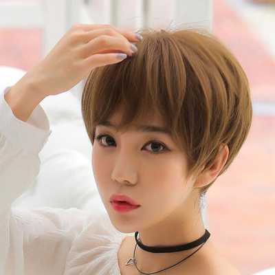 小头小脸适合什么短发（20脸小适合剪运动头吗）