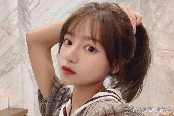 怎么把齐刘海留长,齐刘海想留长怎么办女生