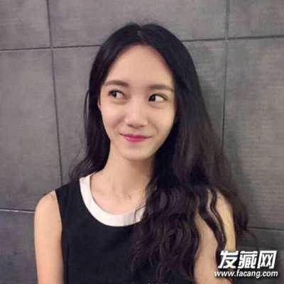 圆脸适合什么卷发型图片（9款大脸圆脸适合发型，中分卷发瘦脸最神奇）