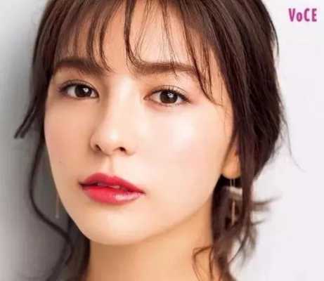 怎么样花妆好看图片（怎样化妆好看又洋气）