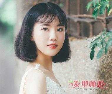 中分头帘怎么弄好看点（中分头帘怎么弄好看点视频）