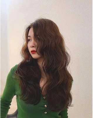 头发怎样弄成大波浪,怎么把头发弄卷大波浪发型
