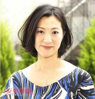 老年长脸适合什么发型,长脸适合什么的发型女生