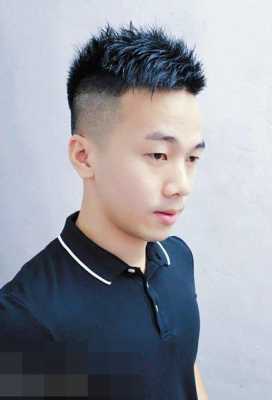 短头发剪什么发型好看（男人短头发剪什么发型好看）