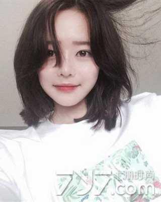颧骨太突出留什么发型（颧骨太突出留什么发型好看）