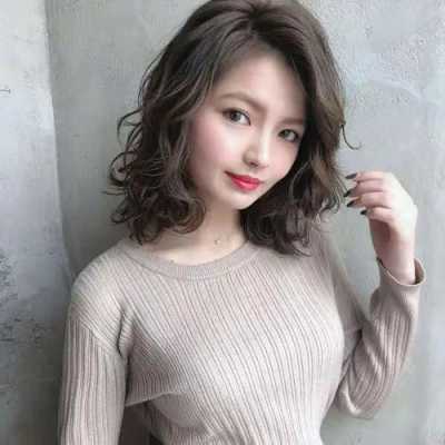 锁骨发如何自己做卷发,锁骨发烫卷发型图