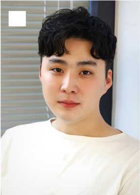 男士脸胖脸大适合什么发型,脸大脸胖适合什么发型好看