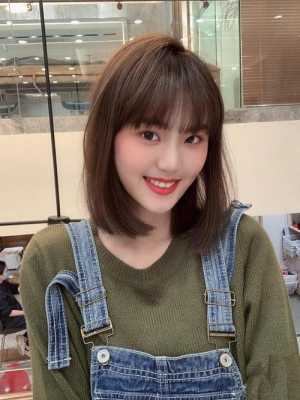 脸大脸方适合什么发型（脸的骨架又大又方怎么办）