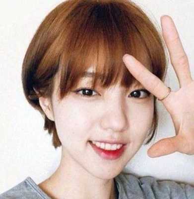 2017最流行什么发型女（2017年中年男士流行什么发型）