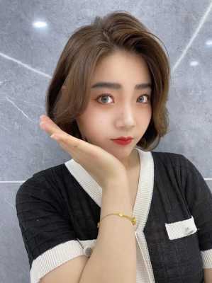 两颊宽的脸适合留短发吗?留什么发型呢,宽脸适合什么发型短发女