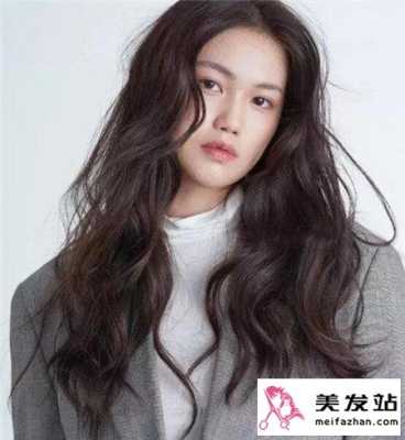 染发阳光棕是什么颜色（染发阳光棕是什么颜色好看）