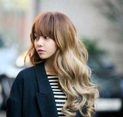黄色头发适合什么颜色衣服,中长发穿什么衣服图片女