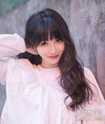 高宽额头适合什么刘海（高宽额头适合什么刘海发型）