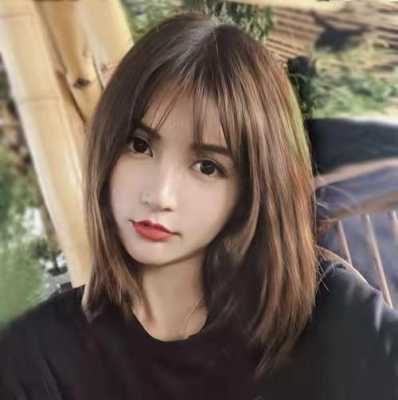脸瘦小适合什么发型图片（长脸又瘦小的脸适合什么发型呢？有哪位高手能帮我给给意见哦）