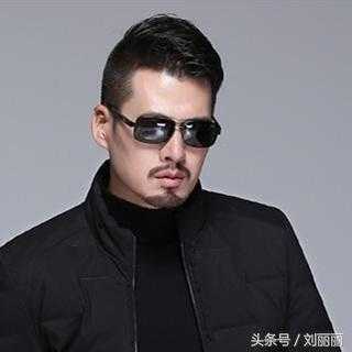 中年男人留什么发型（中年男人留什么发型好看图片）