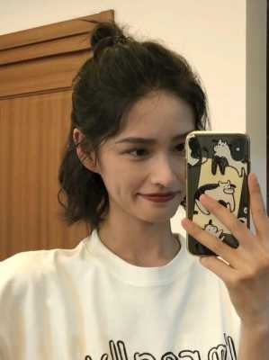 半丸子头怎么扎简单大方又百搭,怎么扎好半丸子头发