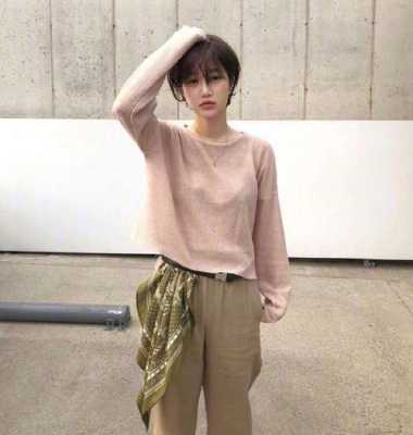 超短发女生适合穿什么衣服（超短发女生适合穿什么衣服夏天）