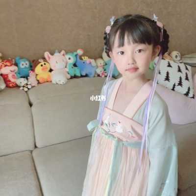 短发穿汉服怎么扎（短发穿汉服怎么扎头发儿童）