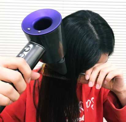 电了头发不满意一直梳头可以变直吗,怎么让头发快点干掉