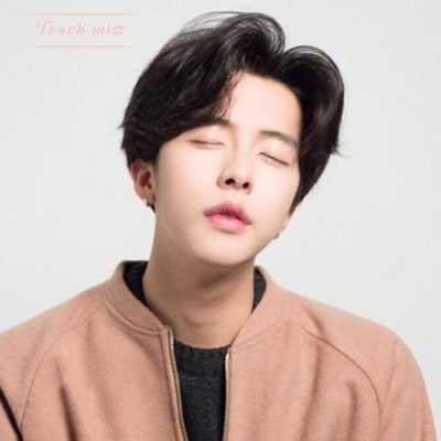 假发怎么戴才自然（假发怎么戴才自然男）