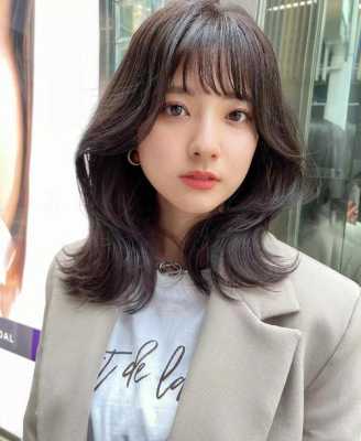 什么长度的头发显脸小（什么长度的头发显脸小一点）