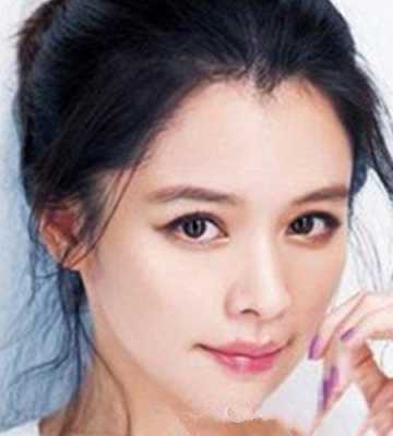 有个美人尖留什么发型（长了美人尖，怎么梳头发才好看呢）