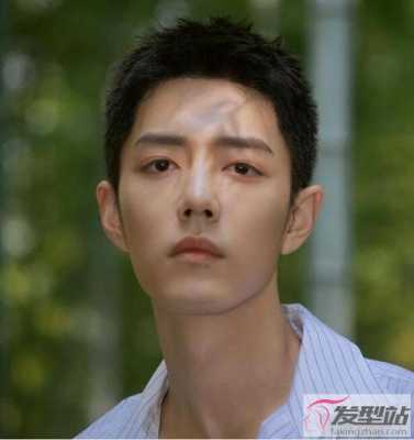 脸长适合留什么头发男（脸大的男生剪寸头合适吗）