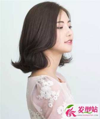 头发尾部翘起怎么处理（头发尾部翘起怎么处理好）