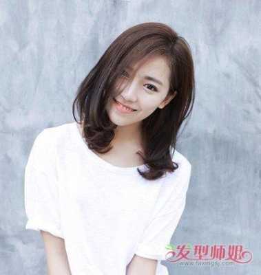 头发少适合什么的短发（头发少适合什么的短发发型）