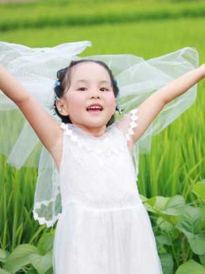 发小孩子照片说什么（发小孩子照片说什么）