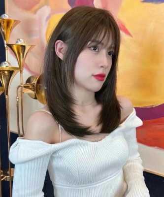 内扣中发怎么扎好看（齐肩内扣怎么烫）