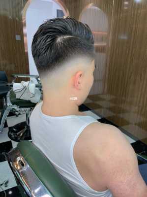 油头后面怎么剪（油头后面怎么剪好看）