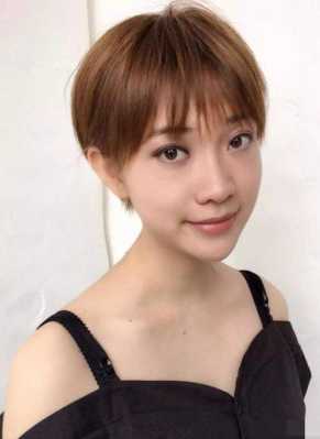 女士厚重头发怎么剪短发,什么样的短发适合长脸女生