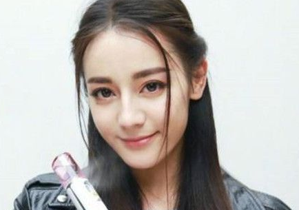 龙须发型怎么梳（胎毛龙须刘海怎么剪）