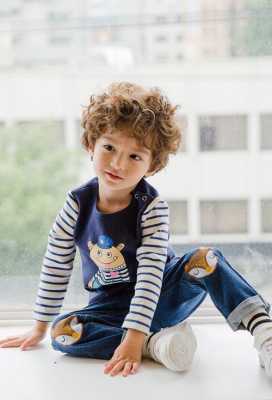 8岁小孩剪什么发型好看男,小孩剪什么头发好看图女2岁